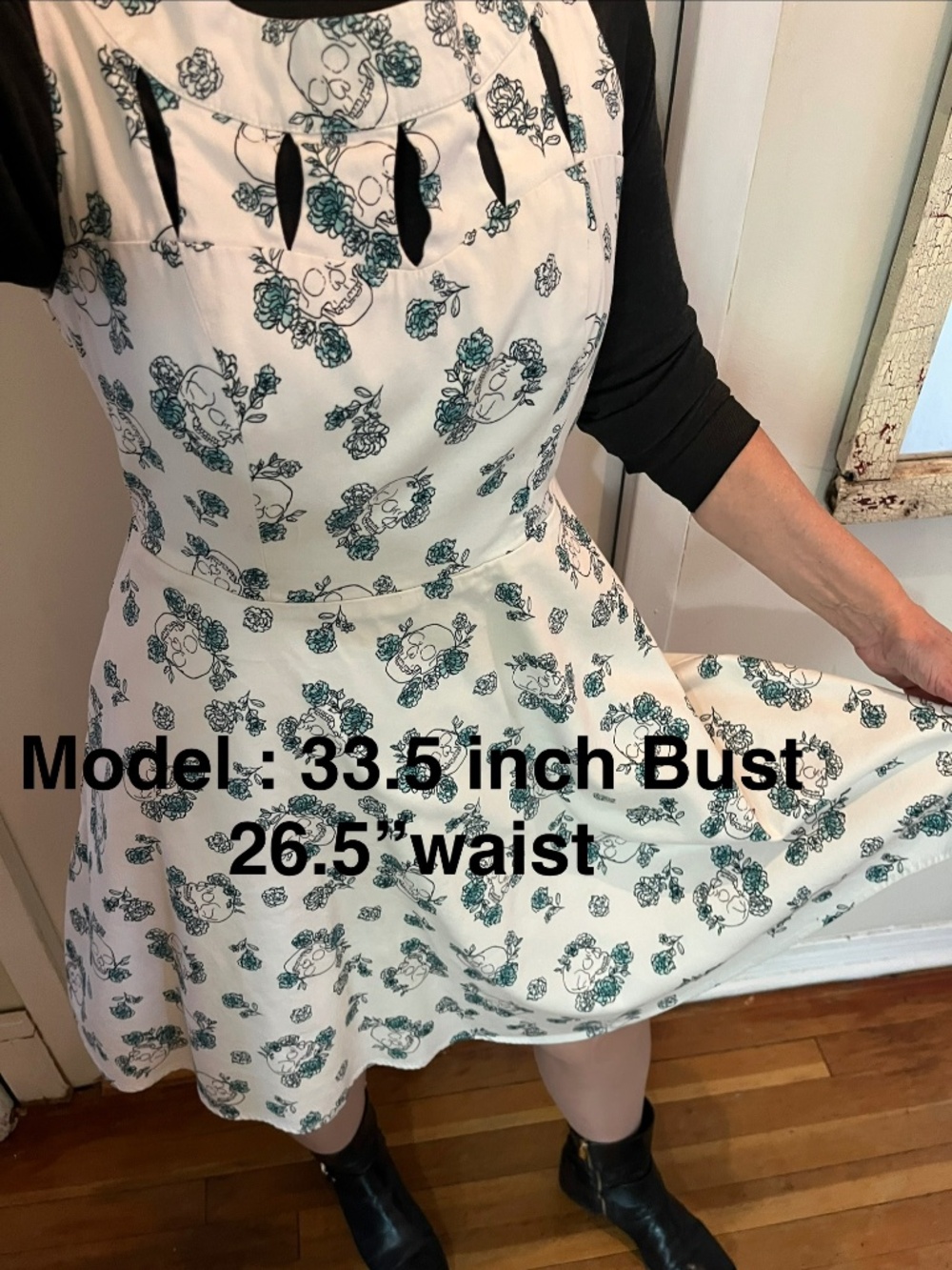 Skull and Roses Dress Swing Dress Size Medium